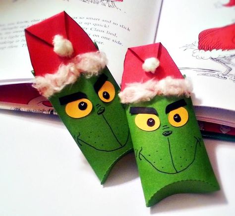 Ideas With Toilet Paper Rolls, Unusual Christmas Decorations, Grinch Christmas Decorations, Toilet Paper Rolls, Toilet Paper Roll Crafts, Paper Roll Crafts, Paper Rolls, Toilet Paper Roll, Grinch Christmas