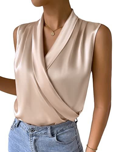 Blouses For Women Elegant, Summer Blouses For Women Classy, Collar Styles For Women, Elegant Blouses For Women Classy, Elegant Tops Classy, Fashion Tops Blouse Style, Blouse Styles For Women, Elegant Tops And Blouses, Sleeveless Blouse Outfit