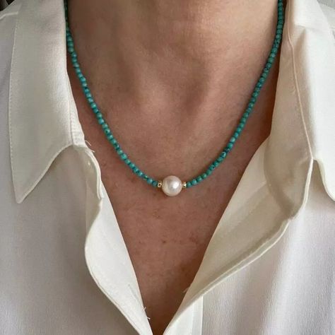 Blue Kingman 3mm Turquoise & 10mm Freshwater Pearl Gold Beaded Gemstone Necklace | eBay Turquoise And Silver Necklace, One Bead Necklace, Turquoise Necklace Simple, Small Turquoise Necklace, Beads And Pearls Necklace, Pearl And Stone Necklace, Jewelry Making Beads Necklace Design, Single Bead Necklace, Turquoise And Pearl Jewelry