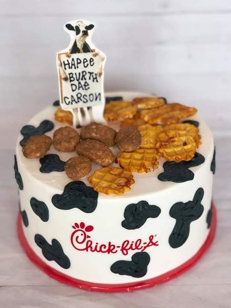 1st Birthday Chickfila, Chick Fil A One Year Old Party, Chik Fil A Birthday Theme, Chic Fil A Themed 1st Birthday, Chik Fil A Party, Chic Fil A Party, Chic Fil A Birthday Party, Chick Fil A Party Theme, Chick Fil A Baby Shower Ideas