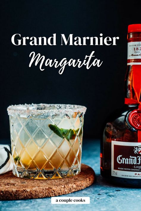 Class up your drink with this Grand Marnier margarita recipe! The flavor is full-bodied with a touch of sophistication. #grandmarnier #grandmarniermargarita #easy #margarita #margaritarecipe Margarita With Grand Marnier, Grand Marnier Drinks, Grand Marnier Margarita, Girls Night Drinks Cocktails, Cointreau Cocktail, Friday Cocktails, Cocktails Tequila, Best Margarita Recipe, Classic Margarita Recipe