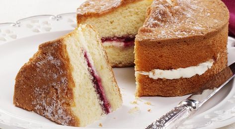 How to make a delicious cake without sugar? Follow the simple steps below to prepare an amazing victoria sponge cake without sugar. Try it. Sugar Free Sponge Cake Recipe, Victoria Cake, Sugar Free Cake Recipes, Cake Recipes Uk, Cake Recipes At Home, Cakes To Make, Sugar Free Cake, Victoria Sponge Cake, White Cake Recipe