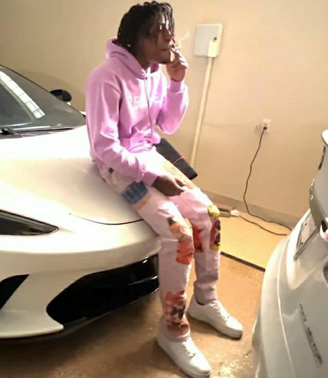 Nba Youngboy Freeform Dreads, Artists Aesthetic, Freeform Dreads, King Von, Boys Bedroom Makeover, Best Rapper Alive, Nba Youngboy, Cute Rappers, Artist Aesthetic