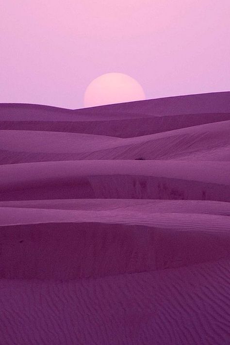 Purple Moment Cyno Aesthetic, Purple Scenery, Galaxy Ideas, Quotes Pastel, Wallpaper Clouds, Color Uva, Light Purple Wallpaper, City Quotes, Desert Aesthetic