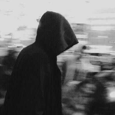 Black Hoodie Men Aesthetic, Guy Black Hair Aesthetic, Hooded Man Aesthetic, Dark Hoodie Aesthetic, Black Aesthetic Male, Loner Boy Aesthetic, Man In Hoodie Aesthetic, Stalker Boyfriend, Sean Wallace