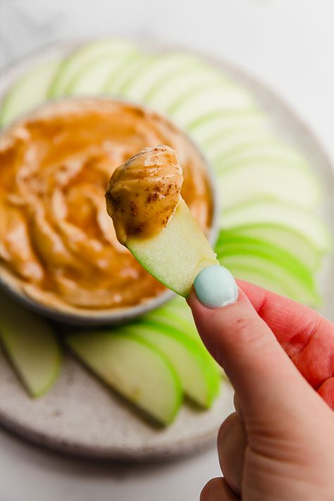 This creamy caramel apple dip is an easy and delicious fall dip to serve with apples. It's dairy-free, paleo and can be made AIP-friendly. Fall Dip, Caramel Apple Dip, Healthy Sauces, Creamy Caramel, Apple Dip, Creamy Dip, Cashew Butter, Coconut Yogurt, Caramel Apple