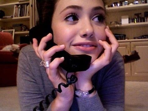 Emma Rossum, Shameless Tv Show, Emmy Rossum, Back Women, I Love Girls, Best Shows Ever, Reaction Pictures, Celebrity Crush, Pretty Woman