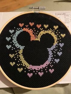 Disney Stitch Cross Stitch Pattern, Mickey Mouse Cross Stitch Patterns, Cross Stiching Ideas, Mickey Cross Stitch, Cross Stitch Patterns Disney, Cross Stitch Patterns Free Disney, Cross Stitch Disney, Cross Stitch Sampler Patterns, Disney Cross Stitch Patterns