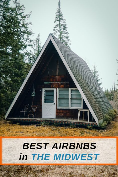 The best Airbnbs in the Midwest include treehouses, cabin rentals, and luxury stays in the countryside. From group trips and family reunions to romantic retreats tucked in nature, there's truly something for everyone in this part of the US. Here are the coolest Airbnbs in the Midwest for all types of travelers and budgets! #Midwest #USATravel #VacationRentals #BucketList Midwest Vacations, House Minimalist, Cabin Vacation, Live Big, Romantic Retreat, Luxury Cabin, Minimalist House Design, Luxury Rentals, Group Travel