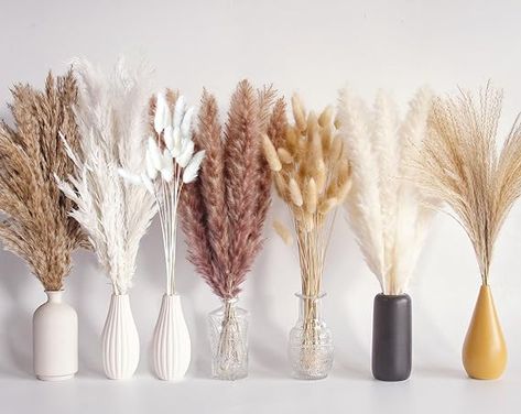 Natural pampas are an excellent addition to boho vases for small arrangements. Dried flower arrangements serve as minimalist decor. Short pampas grass is naturally dried and pollution-free. These dried floral arrangements, measuring about 14 to 17 inches long, fit most vintage pampas grass vases and boho vases, making them perfect for enhancing the ambiance of your home. Swimming Pool Decorations, White Pampas, Grass Bouquet, Boho Vase, Pampas Grass Bouquet, Tafel Decor, Dried Pampas, Rustic Party, Pampas Grass Decor