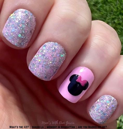 Purple Disney Nails, Disney World Nails, Mouse Nails, Nails Sparkly, Minnie Mouse Nails, Paris Nails, Mickey Nails, Disney Paris, Nail Art Disney