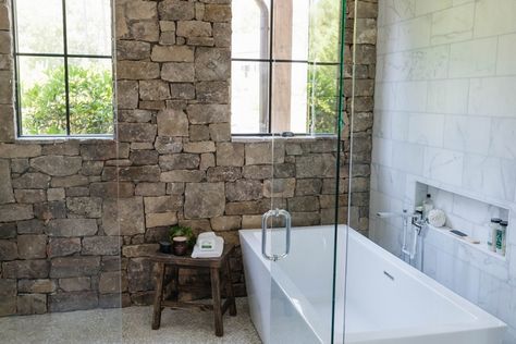 Tennessee Fieldstone Tennessee Fieldstone Bathroom stone wall Tennessee Fieldstone #TennesseeFieldstone Tennessee Fieldstone, Fieldstone House, Bathroom Stone Wall, House On The Lake, Sheet Rock Walls, Bathroom Stone, Modern Mountain House, Trim Paint Color, Shaker Door Styles