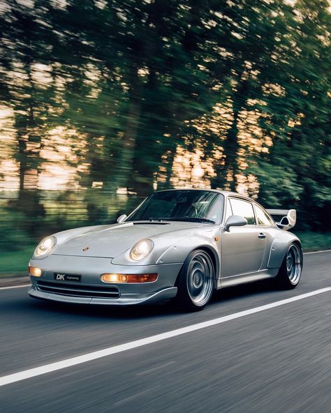 993 Porsche, Automotive Poster, Porsche 993 Gt2, 993 Gt2, Porsche Gt2, Porsche 993, Porsche Models, Car Wallpaper, Japan Cars