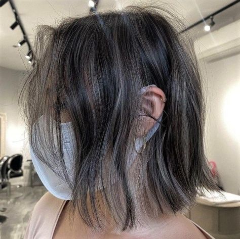 Light Gray Highlights On Dark Hair, Black With Ash Blonde Highlights, Ashy Babylights On Dark Hair Short, Grey Highlights Brown Hair, Brown Hair Grey Highlights, Black Bob With Highlights, Dark Brown Hair With Grey Highlights, Bob Peekaboo, Short Black Hair With Highlights