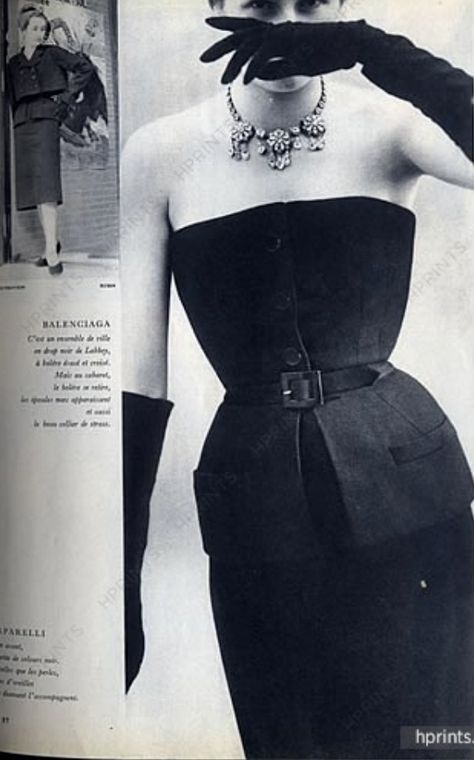 Balenciaga 1950s Fashion, Balenciaga Aesthetic Vintage, Balenciaga 1950s, Guilded Glamour, Balenciaga Runway, Vintage Balenciaga, Balenciaga Dress, Cristobal Balenciaga, Runway Gowns