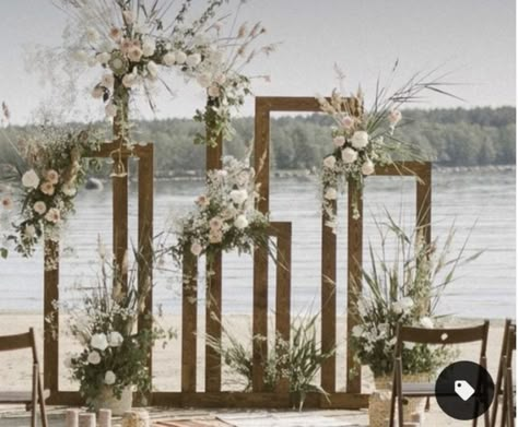 Wood Backdrop Wedding, Unconventional Christmas Trees, Wedding Business Ideas, Old Mirrors, Wedding Backdrop Design, Wedding Entrance, Outdoor Wedding Decorations, Backdrop Design, Stage Decorations