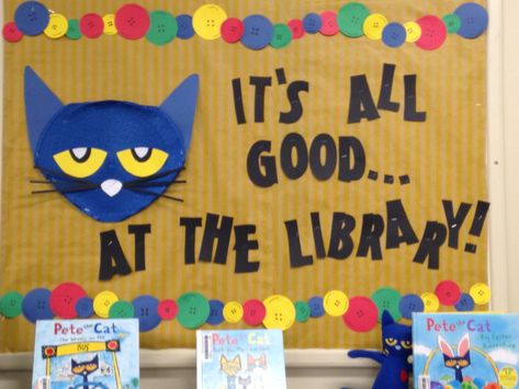 Pete The Cat Library Display, Book Character Bulletin Boards, Pete The Cat Preschool, Pete The Cat Bulletin Board, Librarian Glasses, Cat Library, School Library Book Displays, Preschool Library, Valentines Day Bulletin Board