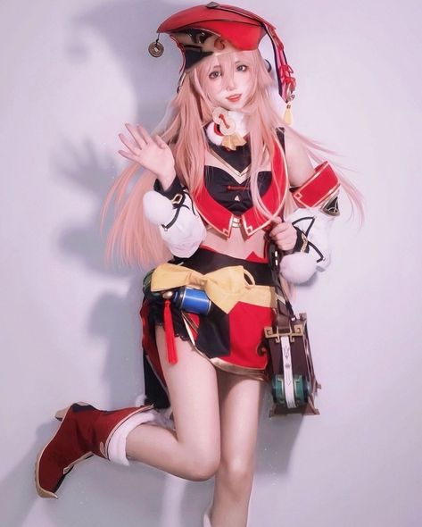 Genshin Impact Female, Yanfei Cosplay, Anime Character Cosplay, Panda Artwork, Character Cosplay, Video Game Cosplay, Anime Inspired Outfits, Anime Inspired, Anime Character