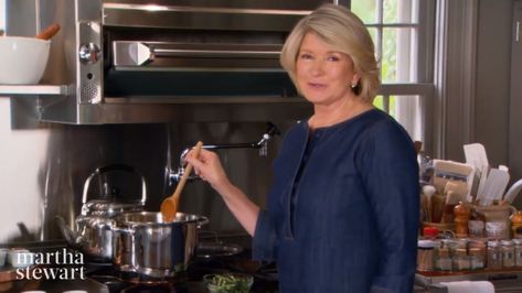 Martha Stewart - Martha's One-Pot Minestrone Recipe Martha Stewart Minestrone Soup Recipe, Boiling Corn, Minestrone Recipe, Purple Bean, Cooking Pasta, Minestrone Soup Recipe, Kitchen Witchery, Italian Soup, Minestrone Soup