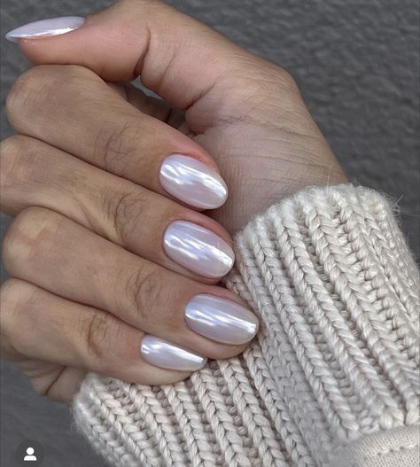 Pink Chrome Nails, Manikur Kuku, Milky Nails, Chrome Nails Designs, October Nails, Nagel Tips, Christmas Gel Nails, Her Nails, Metallic Nails