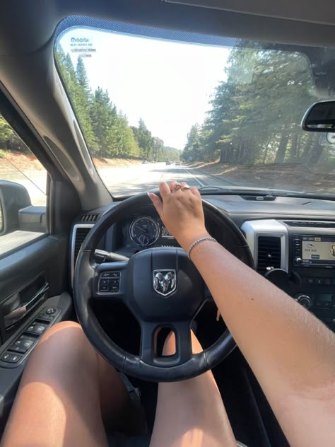 Truck Asthetic Picture, Truck Driving Aesthetic, New Truck Aesthetic, Driving Wheel Aesthetic, Learning To Drive Aesthetic, Girl Driving Aesthetic, Aesthetic Driving Pics, Truck Aesthetic, Wallpaper Country