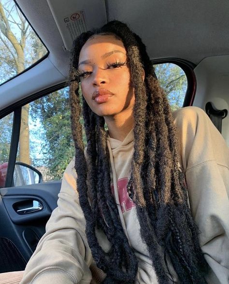 Wicks Locs On Females, Female Wicks Locs, Female Dreadlocks Styles Long, Wick Dreadlocks, Wisdom Braids, Semi Freeform Locs Women, Long Dreads Styles For Women, Puffy Locs, Mullet Locs