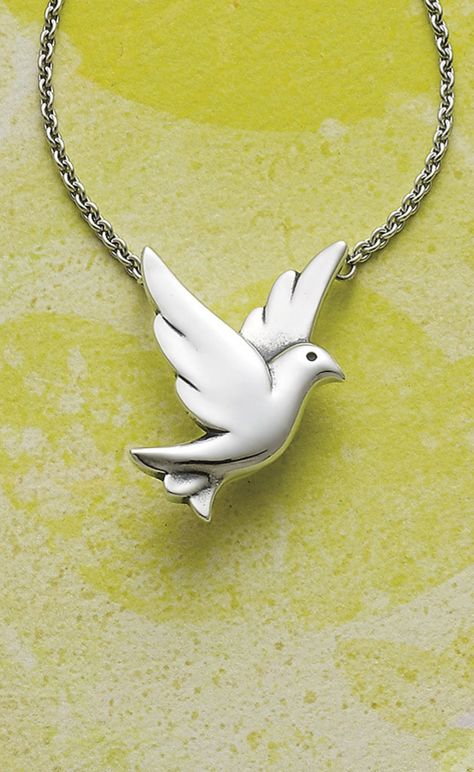 Bird In Flight, Crafting Jewelry, James Avery Jewelry, Jewelry Illustration, Silver Gold Jewelry, Bird Necklace, Silver Jewelry Necklace, Jewelry Charms, James Avery