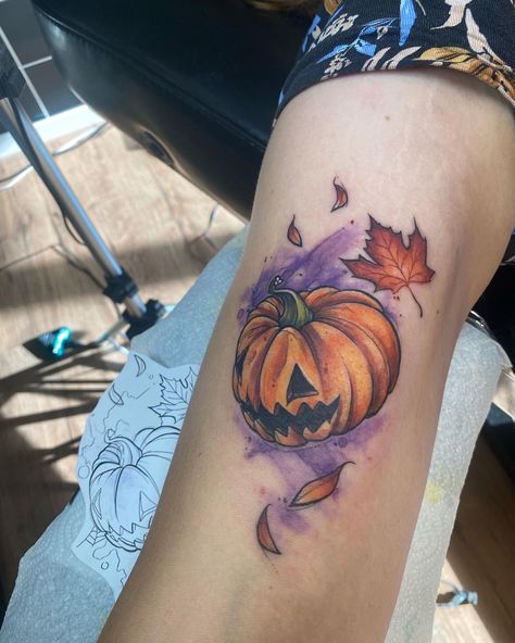 Pumpkin Tattoos For Women, Pumpkin Tattoos, Fall Tattoos, Small Colorful Tattoos, Pumpkin Tattoo, Autumn Tattoo, Colorful Tattoos, 7 Tattoo, Fall Watercolor