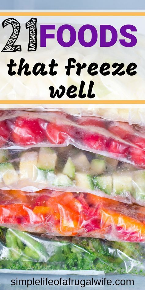 Save money by freezing food instead of throwing it out because you can't eat it fast enough before it goes bad. Check out these 21 foods that freeze well. Freezing Food Guide, Freezing Vegetables, Freezing Food, Freezer Friendly Meals, Freezable Meals, Freezer Meal Prep, Tandoori Masala, Freezer Bags, Frozen Veggies