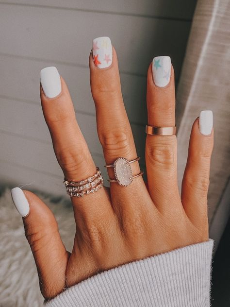 VSCO - ciarajones Star Nail Designs, Gel Pedicure, French Pedicure, Simple Acrylic Nails, Nail Swag, Summer Acrylic Nails, Short Acrylic Nails Designs, Star Nails, Dream Nails