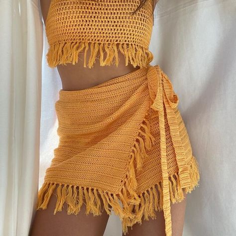 Emma Rose on Instagram: "🍒🍹🌼 @revolve" Beach Skirts, Skirt Swimwear, Crochet Beach Wear, Beach Crochet, Tight Dress Outfit, Emma Rose, Crochet Skirts, Crochet Swimwear, Crochet Fashion Patterns