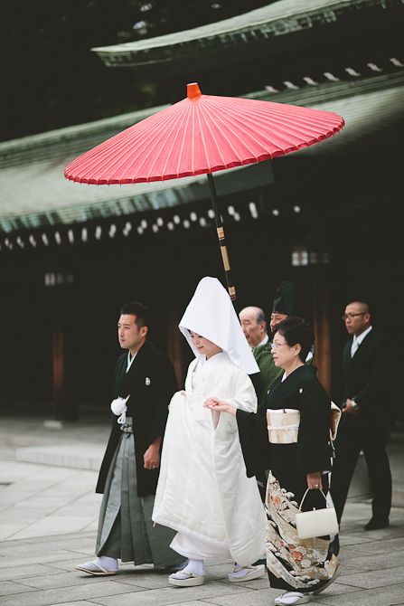 Japanese Traditional Wedding, Japanese Wedding Dress, Japanese Wedding Kimono, Asian Party, Marriage Dress, Traditional Wedding Attire, Japanese Wedding, Japan Outfit, Wedding Kimono