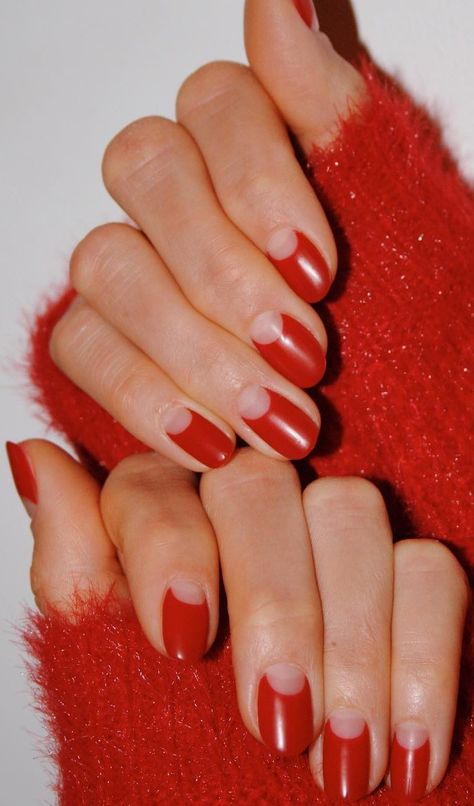 nails;nails acrylic;nails winter;nails acrylic coffin;nails acrylic short;acrylic nail designs;acrylic nail ideas; Reverse Manicure, Red Tip Nails, Half Moon Manicure, Nails Grunge, Moon Manicure, Art Designs Ideas, Red Acrylic Nails, Moon Nails, Winter Nails Acrylic