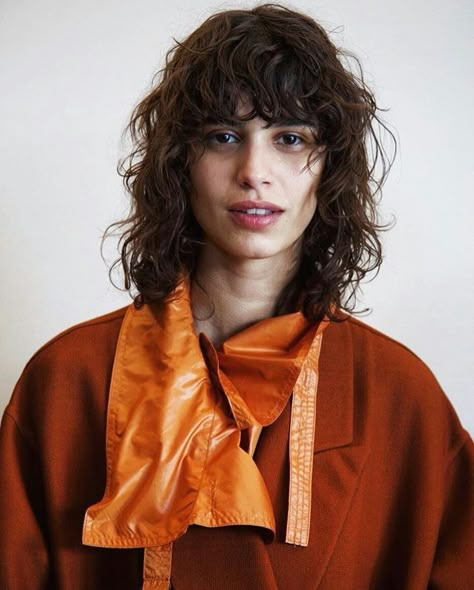 Mica Arganaraz Gender Fluid Hairstyles, Mica Arganaraz, Editorial Hair, Hair Images, Permed Hairstyles, Haircuts For Long Hair, Hair Reference, Hair Inspiration Color, Grunge Hair