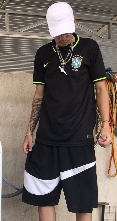 Sportwear Outfit, Men Aesthetic Outfits, Football Jersey Outfit, Brazilian Men, Br Style, Jersey Outfit, Aesthetic Clothes, Style Me, Cool Style