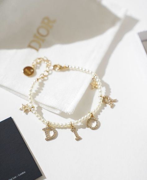 Dior Charm Bracelet, Dior Jewelry Aesthetic, Channel Jewellery, Channel Bracelets, Dior Jewelry Bracelets, Bracelet Dior, Channel Jewelry, Dior Bracelet, Pandora Bracelet Designs