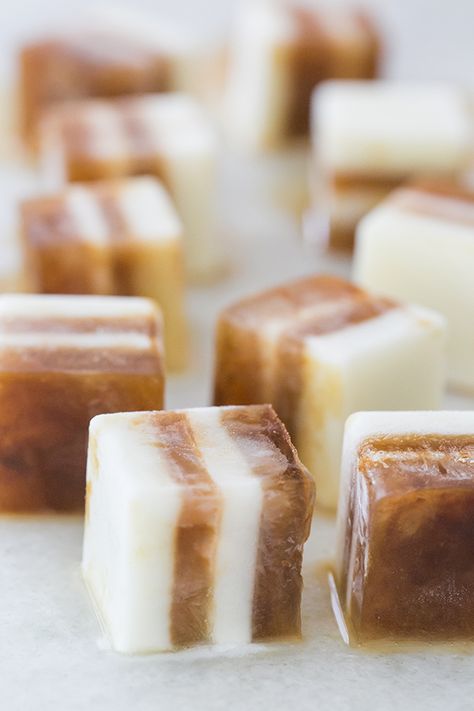 Coffee Ice Cubes Recipe, Ice Cube Recipe, Fall Coffee Recipes, Flavored Ice Cubes, Vanilla Coffee Creamer, Coffee Ice Cubes, Hazelnut Coffee, Pumpkin Spice Syrup, Coffee Ice