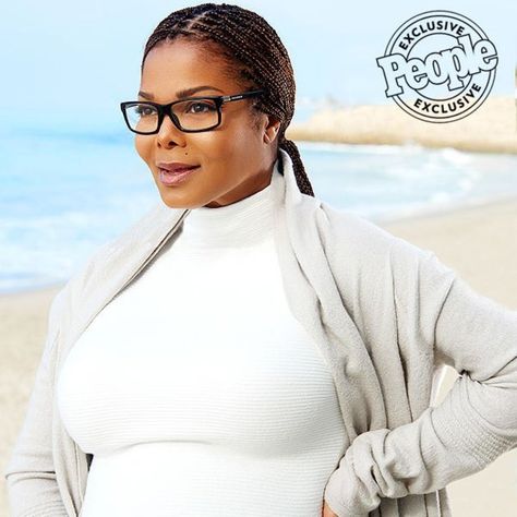 Janet Jackson Reveals Her Pregnancy Bump In This Exclusive Pic from essence.com Janet Jackson Pregnant, Janet Jackson Baby, Jo Jackson, Jermaine Jackson, Baby Bump Pictures, Bump Pictures, Pregnancy Bump, Baby Bump Photos, Kristin Davis