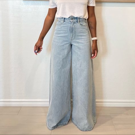 Wide Leg Zara Jeans Zara Wide Leg Jeans Outfit, Zara Jeans Outfit, Zara Wide Leg Jeans, Palazzo Jeans, Wide Leg Jeans Outfit, High Rise Wide Leg Jeans, Zara Jeans, Jeans Outfit, Jean Outfits