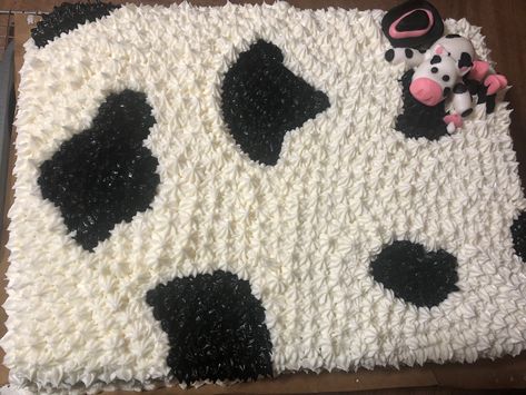 Sheet cake, cow, fondant decorations, fully iced Cow Themed Sheet Cake, Cow Print Sheet Cake, Cow Sheet Cake, Baby Shower Sheet Cake, Cake Cow, Cowgirl Birthday Cakes, Square Birthday Cake, Baby Shower Sheet Cakes, 4h Ideas