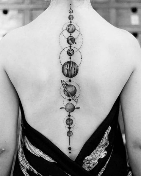 Astronomy Tattoo, Planet Tattoo, Flower Spine Tattoos, Solar System Tattoo, Tato Minimal, Kunst Tattoos, Tattoo Chest, Planet Tattoos, Tattoo Back