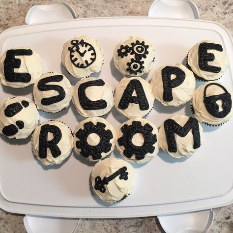 Escape Room Cupcakes, Escape Room Themes, Birthday Things, Trap Door, Balloon Cake, Kids Party Themes, Cupcake Ideas, Themed Cupcakes, 12th Birthday