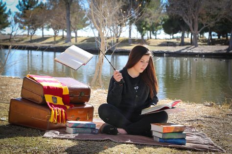 Harry Potter senior photos 2014. I saw some pictures similar to these and i had to recreate them for ourselves. I love how they turned out!!! Lisa Webb Photography :) Harry Potter Senior Pictures, Harry Potter Photography, Harry Potter Coloring Pages, Cute Senior Pictures, Senior Photo Ideas, I'm Single, Harry Potter Universal Studios, Harry Potter Style, Senior Picture Outfits