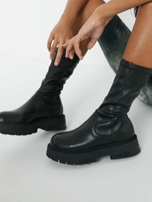 Mid Heel Boots, Lug Sole Boots, Chunky Boots, I Did It, Lug Sole, Platform Boots, Teen Fashion Outfits, High Heel Boots, Teen Fashion