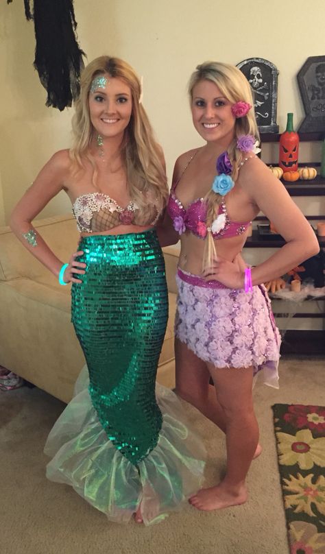 Diy mermaid costume! Diy Mermaid Costume, Adult Mermaid Costume, Sea Costume, Mermaid Costume Diy, Mermaid Tail Costume, Diy Mermaid, Scarborough Fair, Mermaid Halloween, Holloween Costume