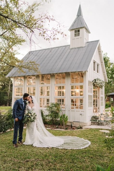 Wedding Barndominium, Wedding Venue Floor Plans, Small Chapel Wedding, Small Wedding Venue Ideas, Tiny Chapel, Glasshouse Wedding, Glass House Wedding, Little White Chapel, Smallest Wedding Venue