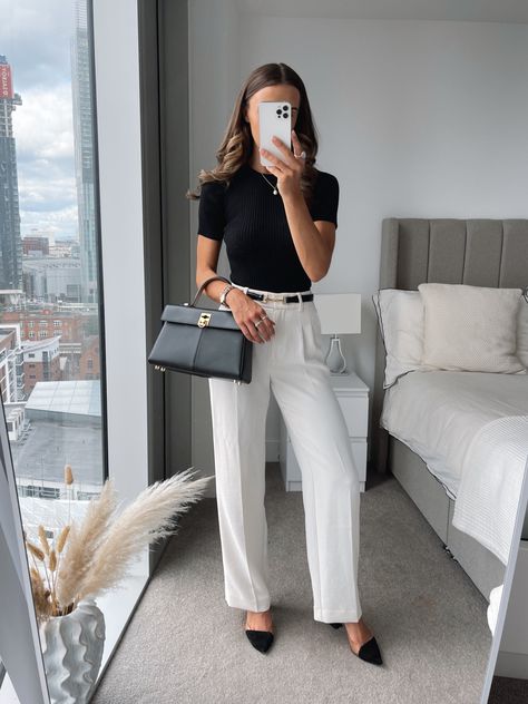 Look Working Girl, Elegantes Business Outfit, Business Professional Outfits, Corporate Attire, Stylish Work Attire, Chique Outfits, Professional Outfits Women, Business Casual Work, Business Outfits Women