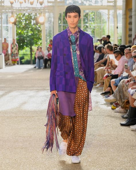 Pierre-Louis Mascia Men's Spring 2025 Ready-to-Wear Collection [PHOTOS] Violet Chachki, Spring 2025, Show Collection, Mens Fashion Week, Couture Week, June 2024, Mens Spring, Fashion Show Collection, Runway Fashion