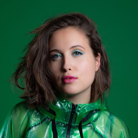 Alice Merton on TIDAL Florence Welsh, Alice Merton, Amy Macdonald, Rae Morris, Sophie Ellis Bextor, Green Raincoat, World News Today, Old Singers, Future Wife