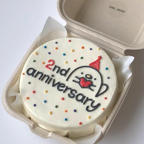 Anniversary Cake Designs, Cake For Boyfriend, Happy Anniversary Cakes, Cake Decorating With Fondant, Simple Cake Designs, Mini Cakes Birthday, Creative Birthday Cakes, Simple Birthday Cake, Pretty Birthday Cakes